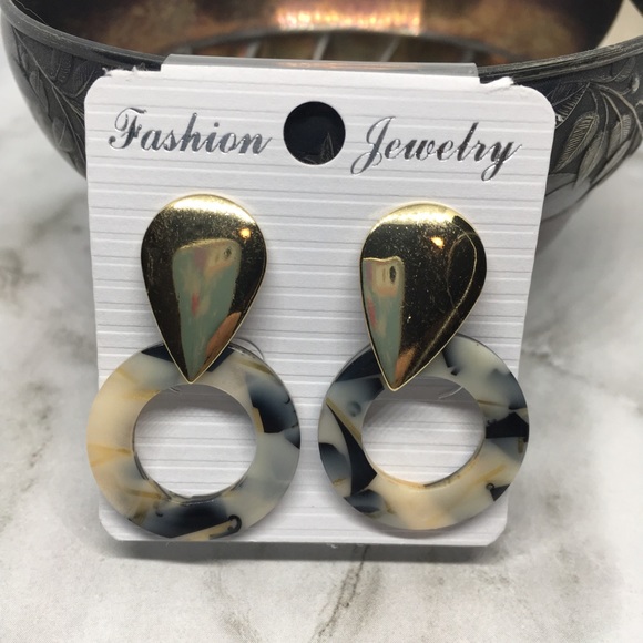 Marybeth Acrylic Hoops - Picture 2 of 2